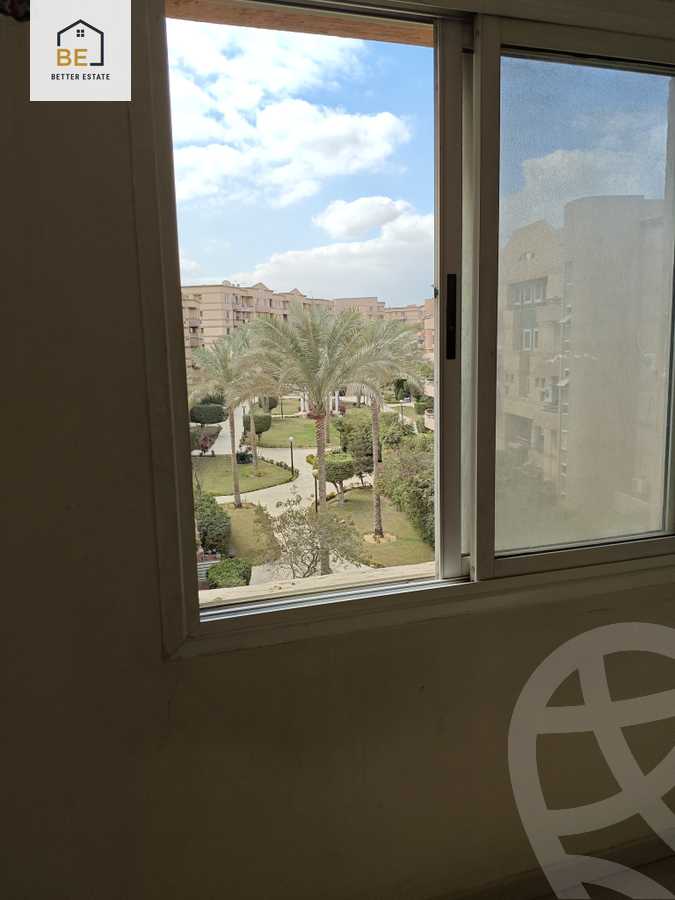 https://aqarmap.com.eg/en/listing/5684262-for-rent-cairo-new-cairo-lrhb-city-phase-4-mostafa-el-nahaas-st