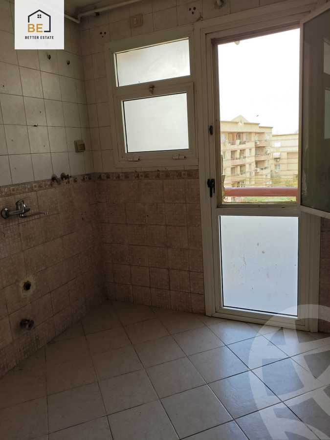 https://aqarmap.com.eg/en/listing/5684262-for-rent-cairo-new-cairo-lrhb-city-phase-4-mostafa-el-nahaas-st