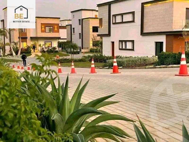 https://aqarmap.com.eg/en/listing/5728050-for-sale-cairo-new-cairo-compounds-kmbwnd-zr-2