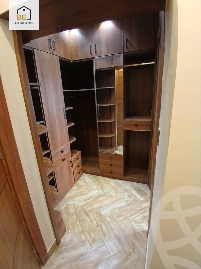 https://aqarmap.com.eg/en/listing/5736822-for-rent-cairo-new-cairo-compounds-hyde-park-centre-ville-hyde-park