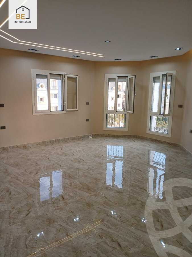 https://aqarmap.com.eg/en/listing/5736822-for-rent-cairo-new-cairo-compounds-hyde-park-centre-ville-hyde-park