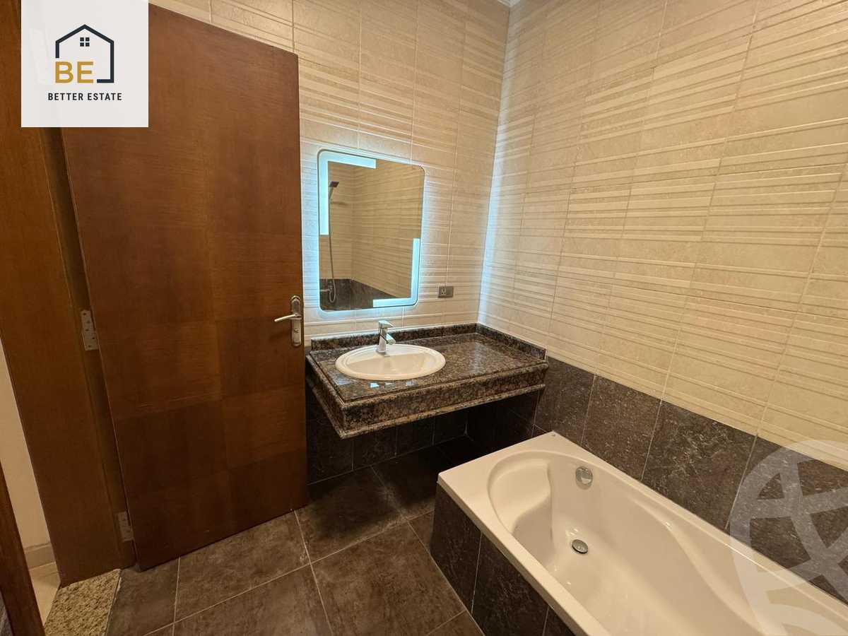 https://aqarmap.com.eg/en/listing/5740404-for-rent-cairo-new-cairo-lrhb-city-phase-4-mostafa-el-nahaas-st