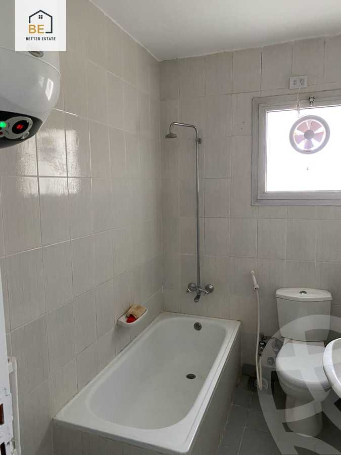 https://aqarmap.com.eg/en/listing/5755755-for-rent-cairo-new-cairo-lrhb-city-phase-2-osama-ibn-zaid-st