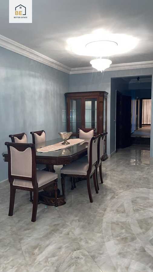 https://aqarmap.com.eg/en/listing/5805100-for-rent-cairo-new-cairo-first-settlement-mhwr-mstfy-kml