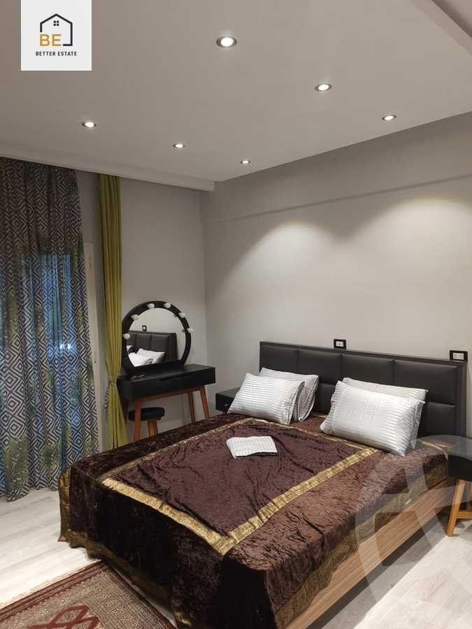 https://aqarmap.com.eg/en/listing/5876858-for-rent-cairo-new-cairo-compounds-hyde-park-centre-ville-hyde-park