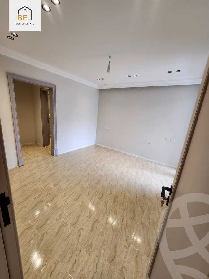 https://aqarmap.com.eg/en/listing/5877908-for-sale-cairo-new-cairo-compounds-hyde-park-greens-hyde-park-compound