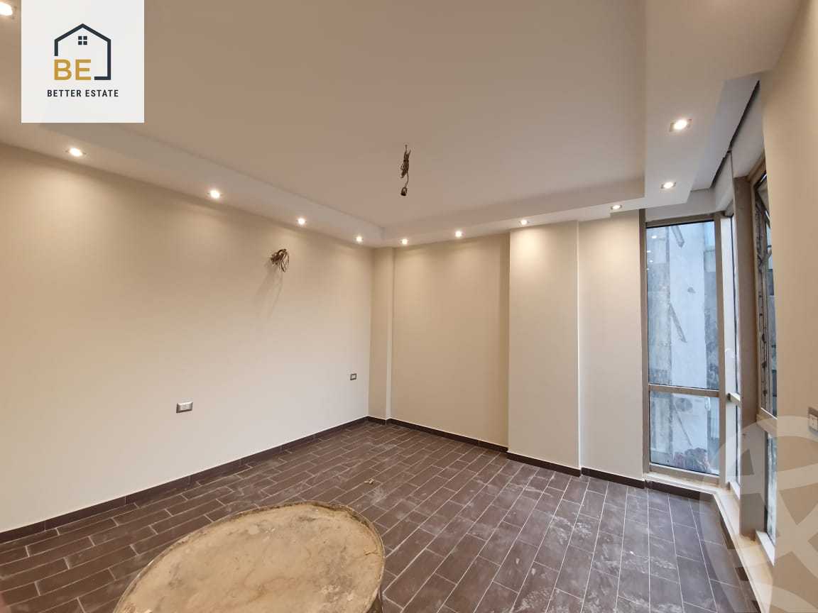 https://aqarmap.com.eg/en/listing/5886088-for-rent-cairo-new-cairo-compounds-moon-valley