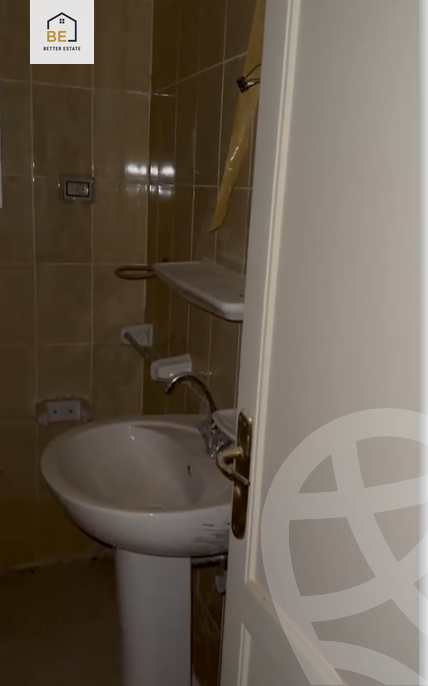 https://aqarmap.com.eg/en/listing/5895399-for-sale-cairo-new-cairo-lrhb-city-phase-1-alabnoudi-st