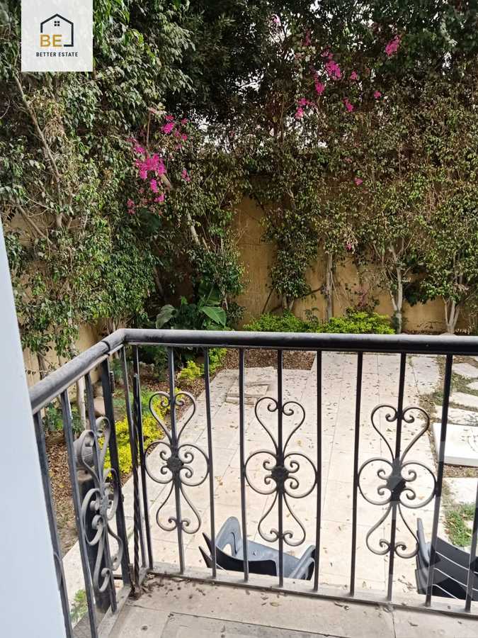 https://aqarmap.com.eg/ar/listing/5907331-for-sale-cairo-el-sheikh-zayed-city-compounds-el-yasmeen-compound