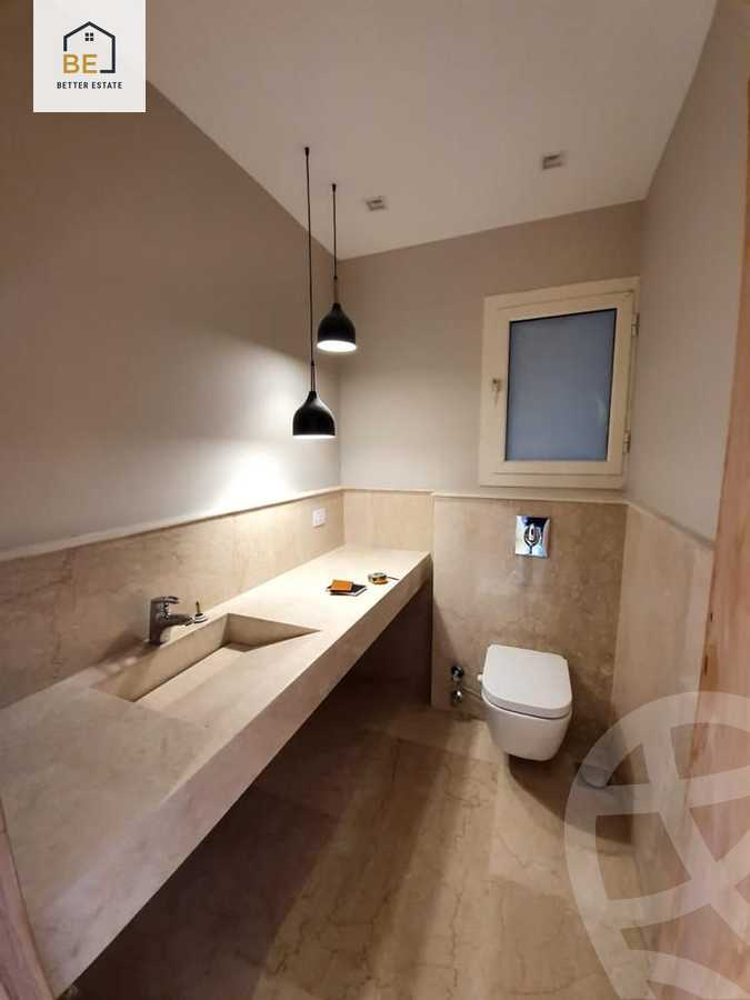 https://aqarmap.com.eg/ar/listing/5924228-for-sale-cairo-new-cairo-compounds-mountain-view-hyde-park