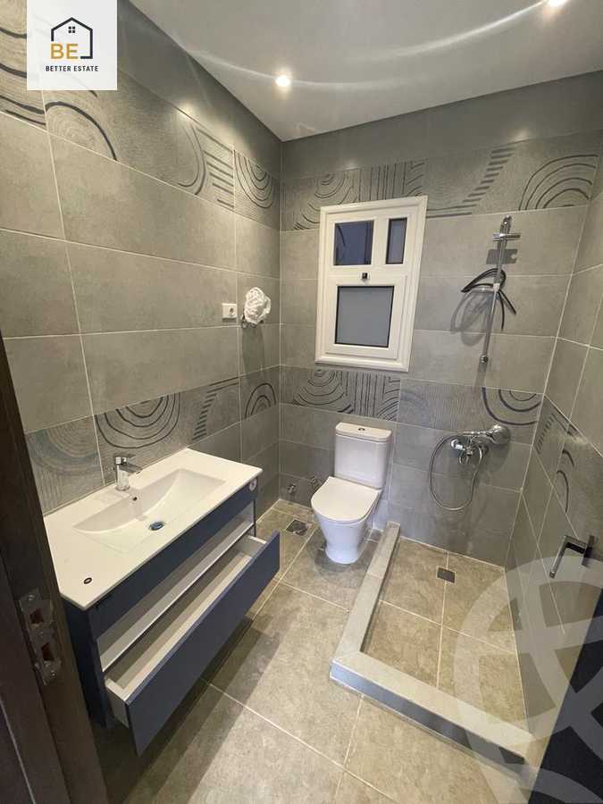https://aqarmap.com.eg/en/listing/5953624-for-rent-cairo-new-cairo-compounds-mountain-view-hyde-park