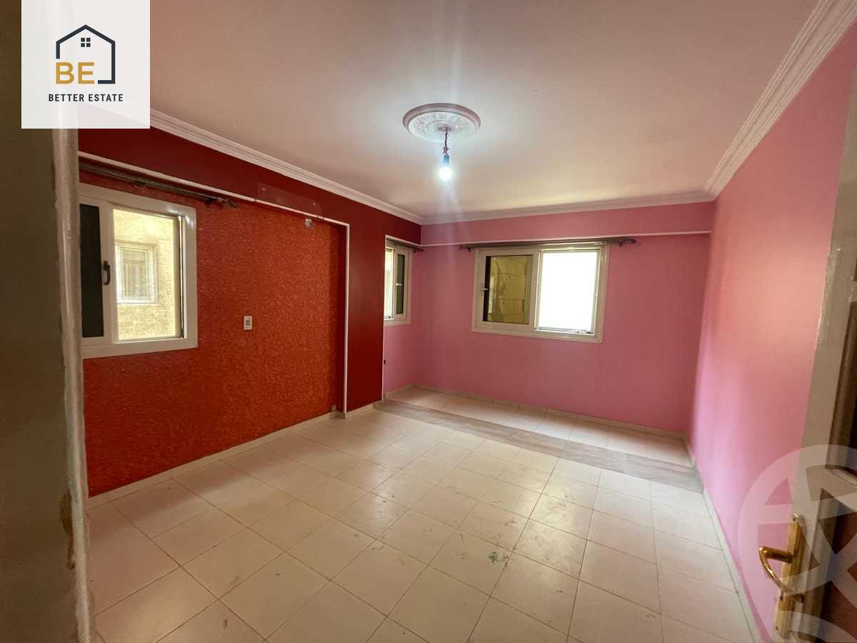 https://aqarmap.com.eg/en/listing/5954374-for-sale-cairo-mokattam-lhdb-l-ly-madinat-el-togaryen-al-togaryeen-city-st
