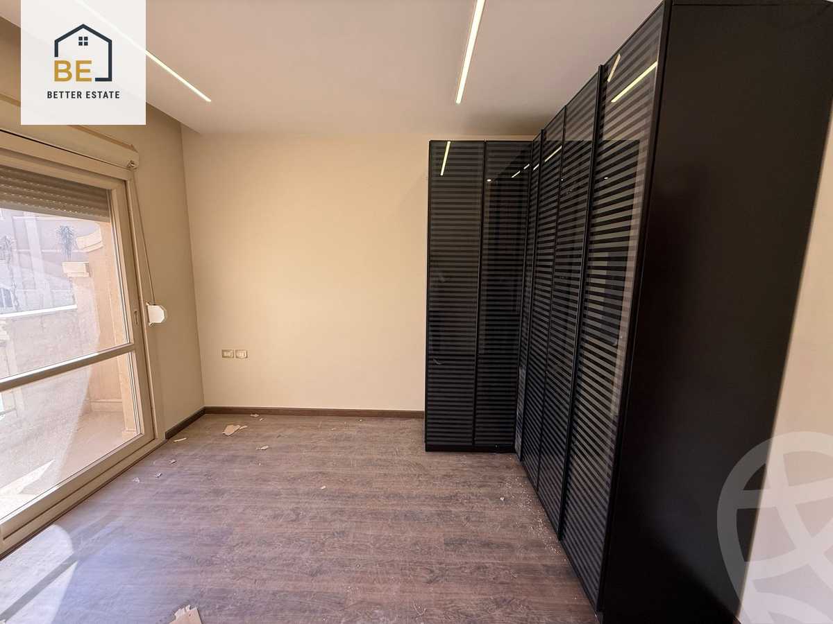 https://aqarmap.com.eg/en/listing/5970627-for-sale-cairo-new-cairo-compounds-el-patio-oro