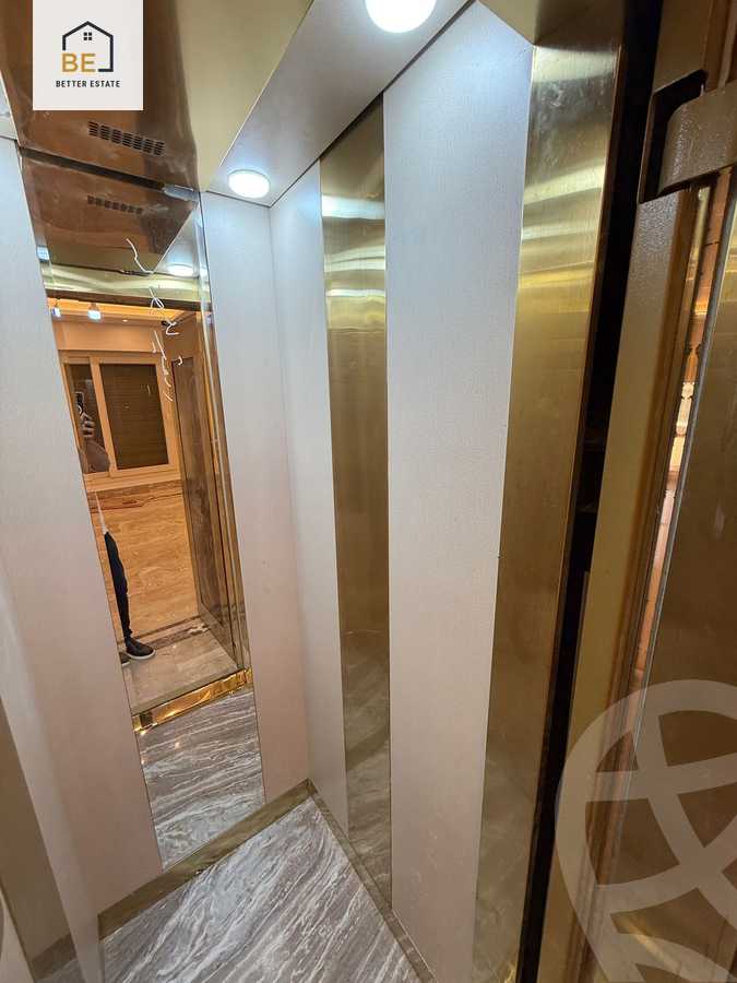 https://aqarmap.com.eg/en/listing/5970627-for-sale-cairo-new-cairo-compounds-el-patio-oro