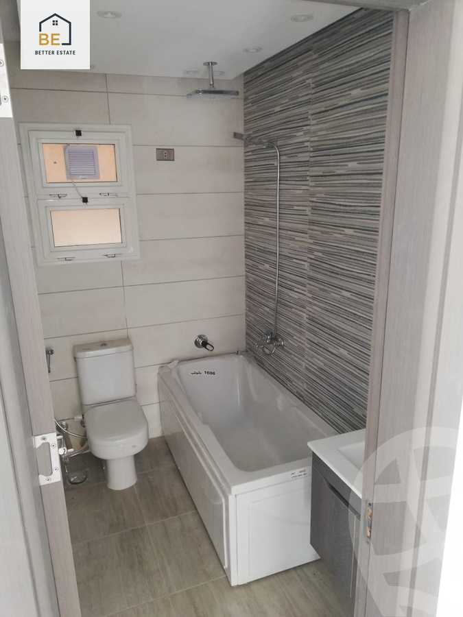 https://aqarmap.com.eg/en/listing/5982557-for-rent-cairo-new-cairo-compounds-hyde-park-centre-ville-hyde-park