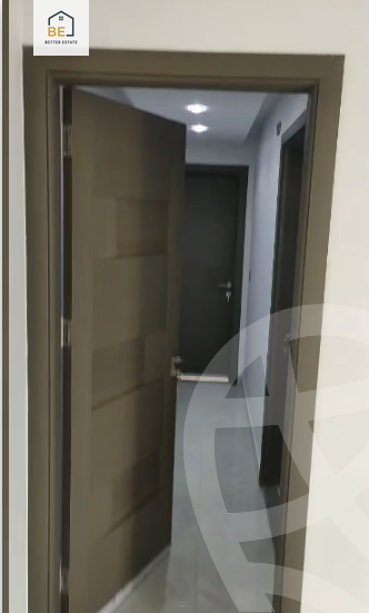 https://aqarmap.com.eg/en/listing/5982557-for-rent-cairo-new-cairo-compounds-hyde-park-centre-ville-hyde-park