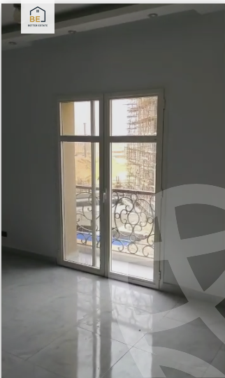 https://aqarmap.com.eg/en/listing/5982557-for-rent-cairo-new-cairo-compounds-hyde-park-centre-ville-hyde-park