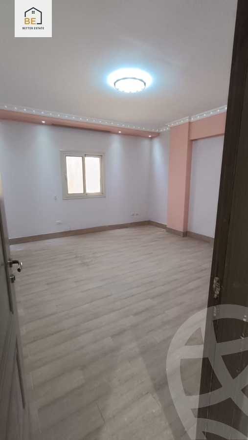 https://aqarmap.com.eg/en/listing/5984175-for-sale-cairo-new-cairo-compounds-grand-caesar-thiqa