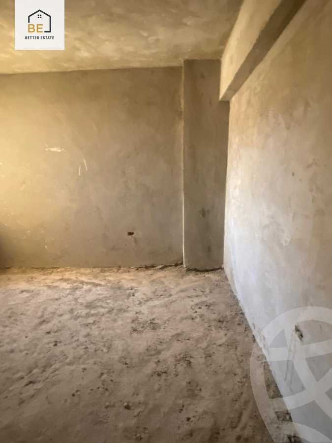 https://aqarmap.com.eg/en/listing/6001271-for-sale-cairo-new-cairo-compounds-loaloat-new-cairo