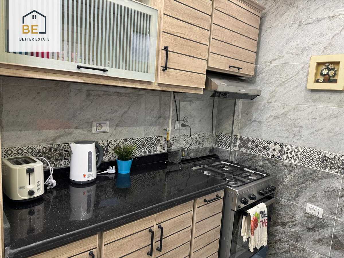 https://aqarmap.com.eg/ar/listing/6009576-for-rent-cairo-new-cairo-lrhb-city-phase-5-ibn-al-nafees-st