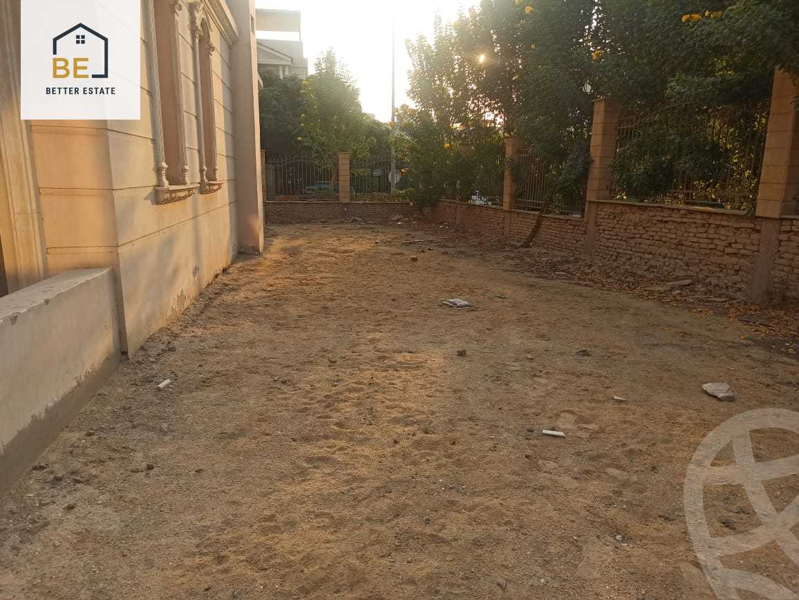 https://aqarmap.com.eg/en/listing/6062740-for-sale-cairo-new-cairo-compounds-maxim-mall
