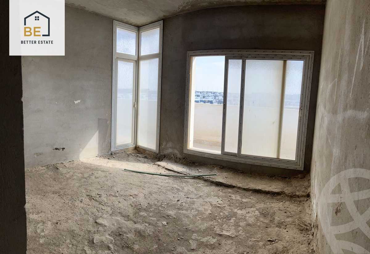 https://aqarmap.com.eg/ar/listing/6085895-for-sale-cairo-new-cairo-compounds-hyde-park-centre-ville-hyde-park