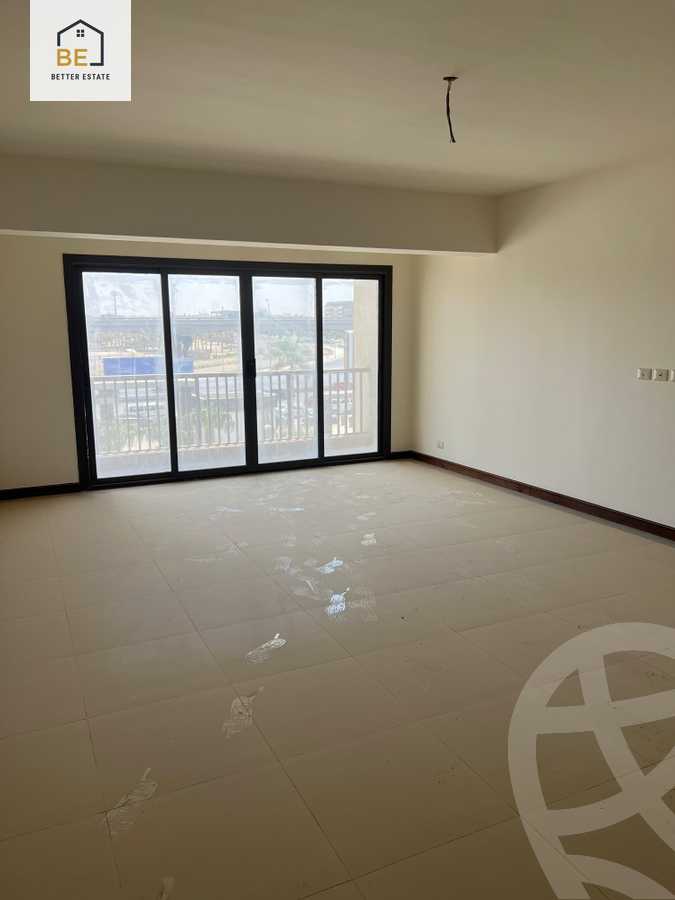 https://aqarmap.com.eg/en/listing/6124692-for-sale-cairo-new-cairo-compounds-porto-cairo-mall