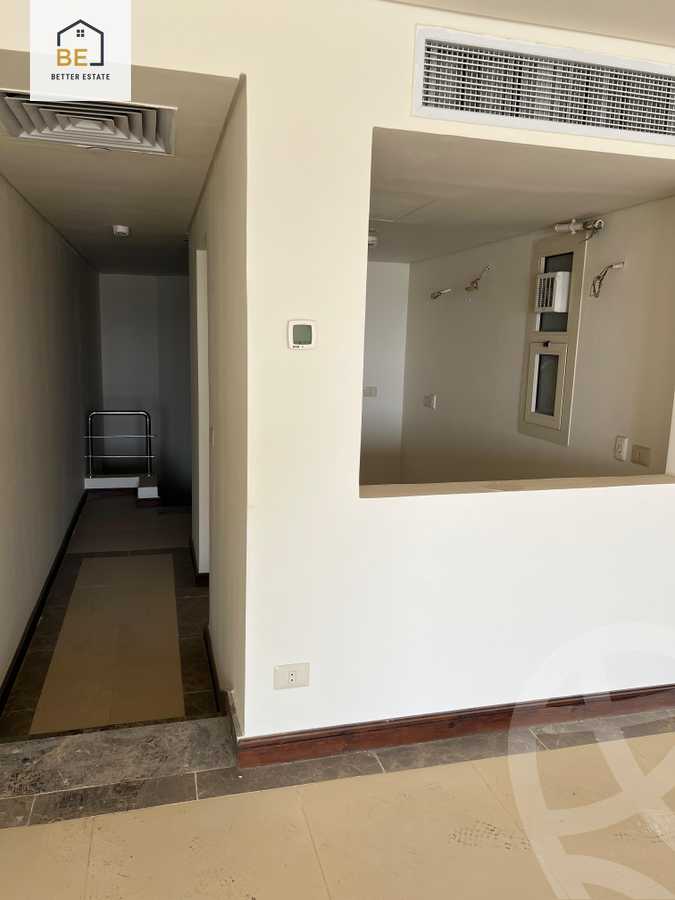 https://aqarmap.com.eg/en/listing/6124692-for-sale-cairo-new-cairo-compounds-porto-cairo-mall