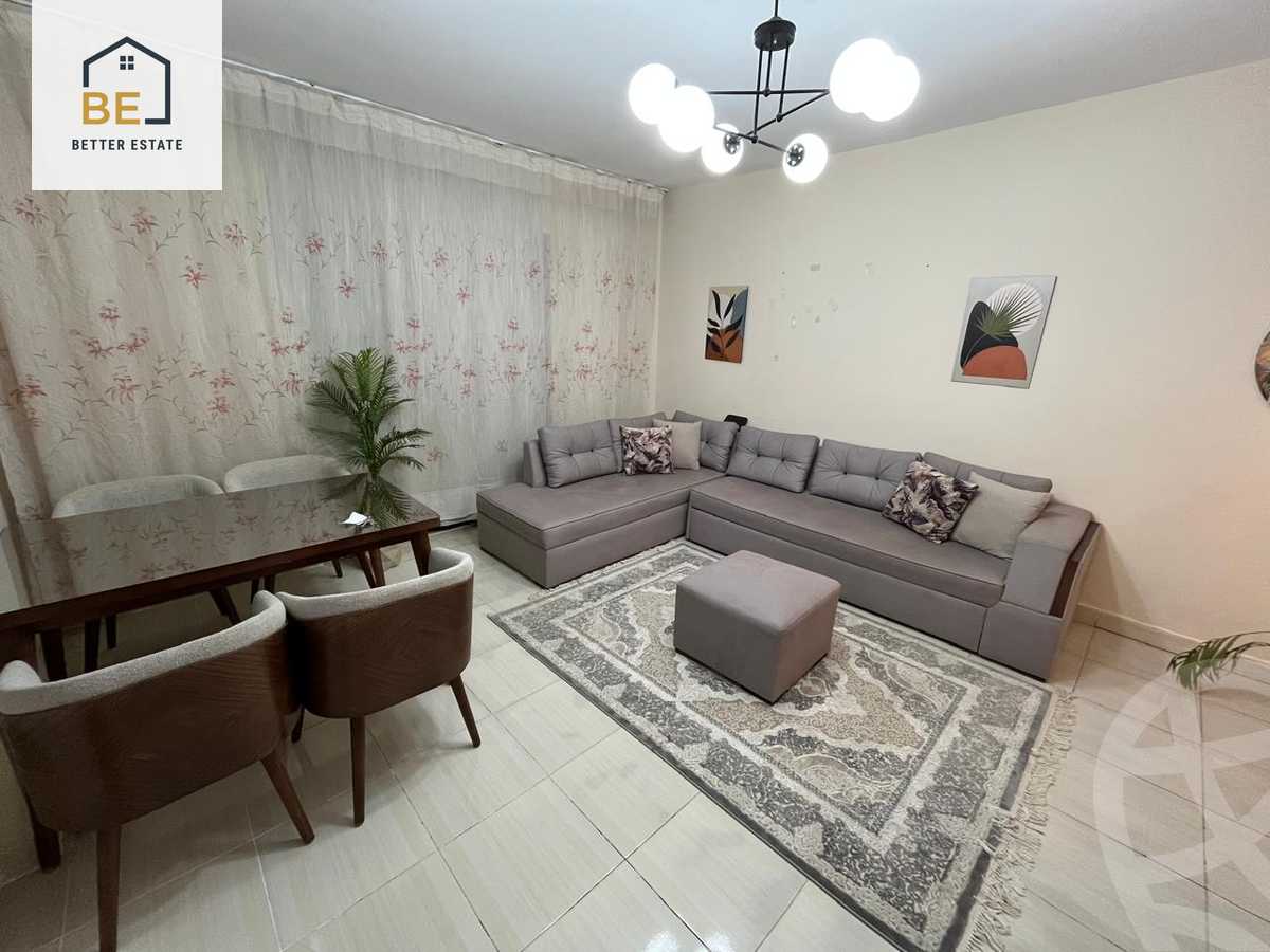 https://aqarmap.com.eg/en/listing/6151591-for-rent-cairo-new-cairo-lrhb-city-phase-5-ibn-al-nafees-st