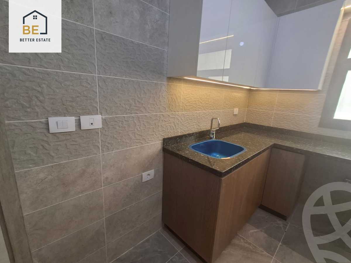https://aqarmap.com.eg/en/listing/6152565-for-rent-cairo-new-cairo-compounds-fifth-square