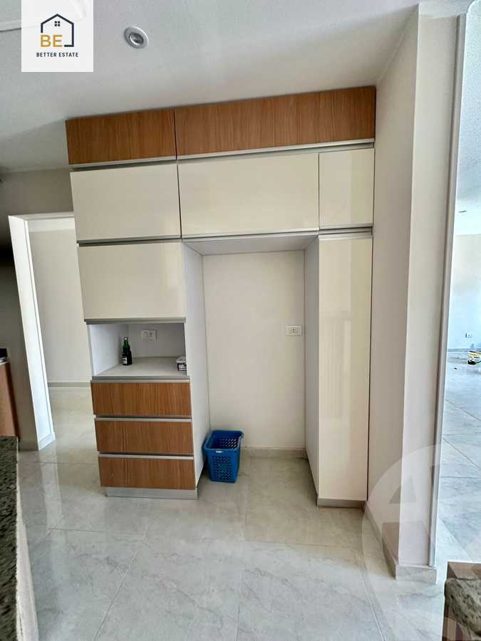 https://aqarmap.com.eg/ar/listing/6154250-for-rent-cairo-new-cairo-compounds-sarai-croons
