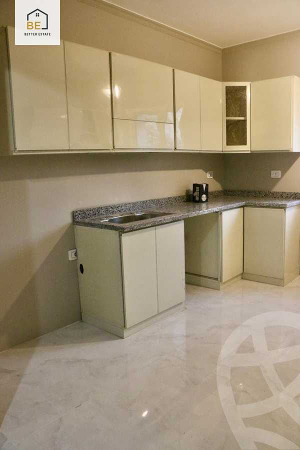 https://aqarmap.com.eg/ar/listing/6167797-for-rent-cairo-new-cairo-compounds-mountain-view-hyde-park