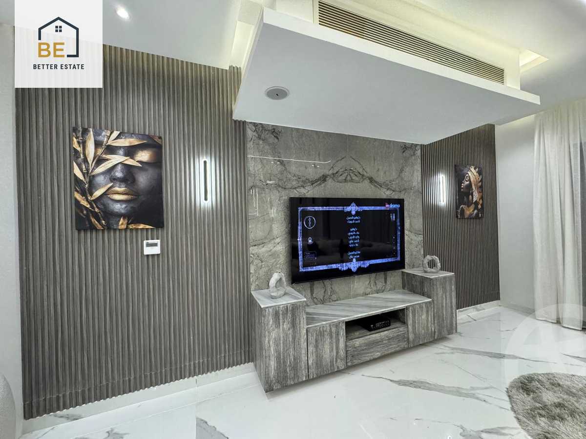 https://aqarmap.com.eg/ar/listing/6186049-for-sale-cairo-new-cairo-compounds-hyde-park-centre-ville-hyde-park