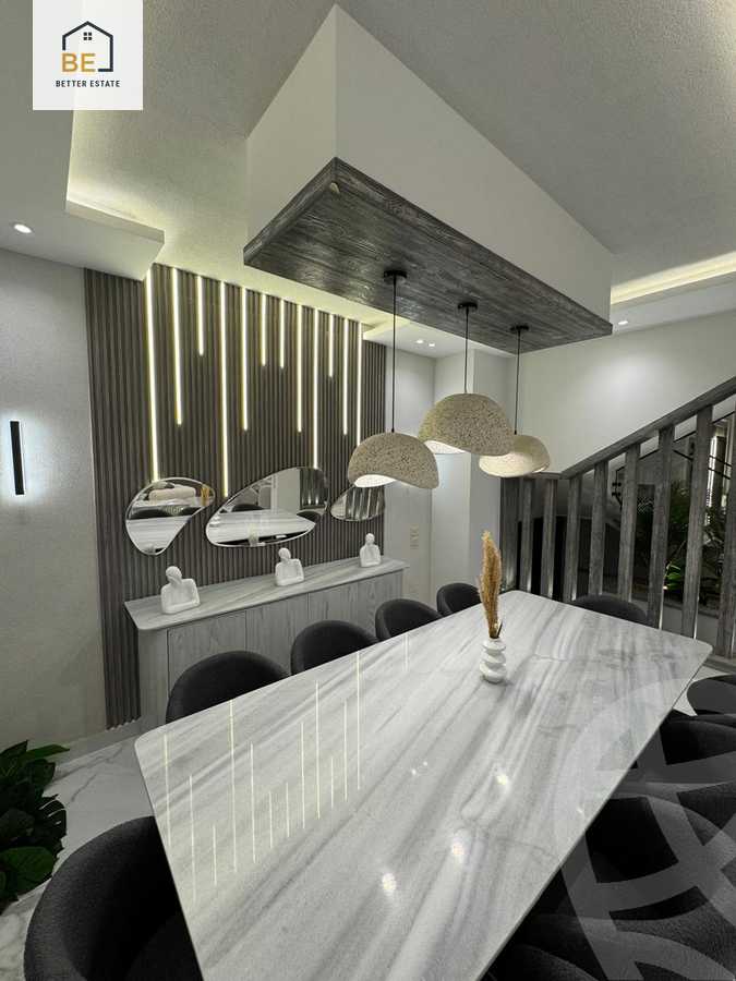 https://aqarmap.com.eg/ar/listing/6186049-for-sale-cairo-new-cairo-compounds-hyde-park-centre-ville-hyde-park