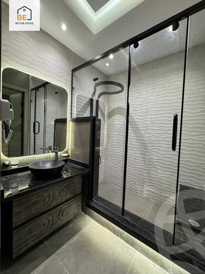 https://aqarmap.com.eg/ar/listing/6186049-for-sale-cairo-new-cairo-compounds-hyde-park-centre-ville-hyde-park