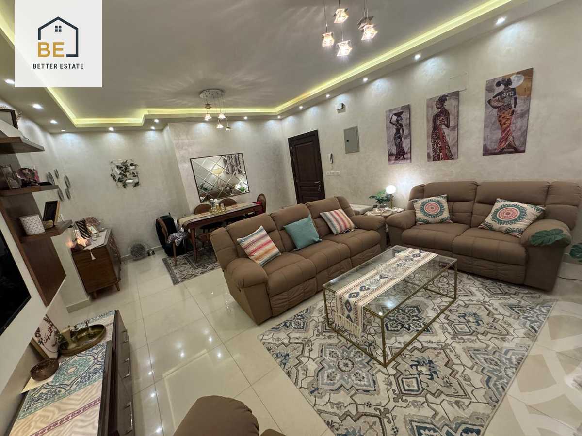 https://aqarmap.com.eg/ar/listing/6206629-for-rent-cairo-new-cairo-compounds-hyde-park-centre-ville-hyde-park