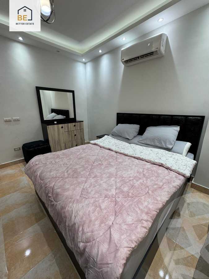 https://aqarmap.com.eg/en/listing/6213082-for-sale-cairo-new-cairo-compounds-el-ashrafia