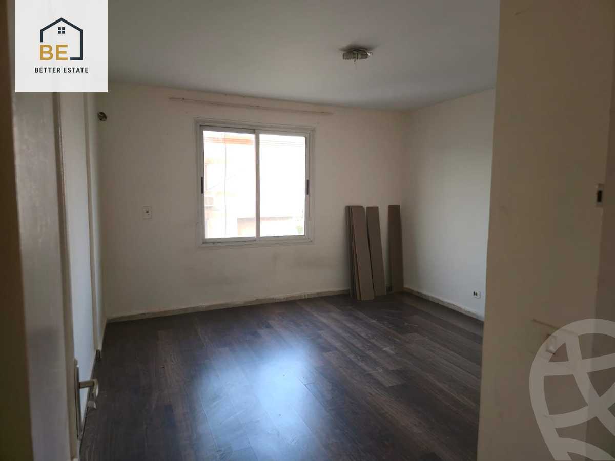 https://aqarmap.com.eg/en/listing/6213433-for-rent-cairo-new-cairo-lrhb-city-phase-4-mostafa-el-nahaas-st