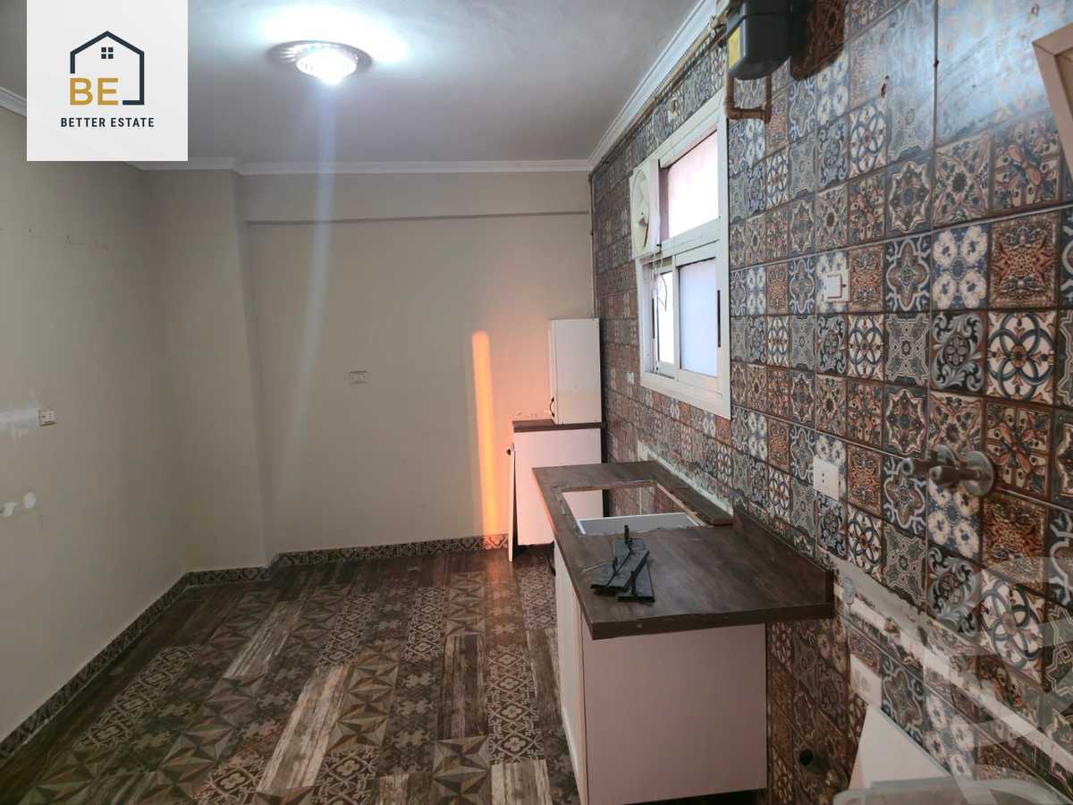 https://aqarmap.com.eg/en/listing/6213433-for-rent-cairo-new-cairo-lrhb-city-phase-4-mostafa-el-nahaas-st