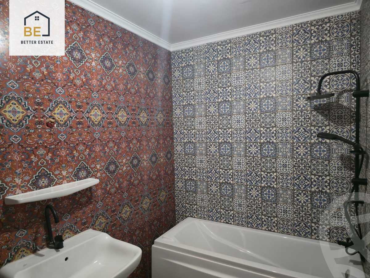 https://aqarmap.com.eg/en/listing/6213433-for-rent-cairo-new-cairo-lrhb-city-phase-4-mostafa-el-nahaas-st