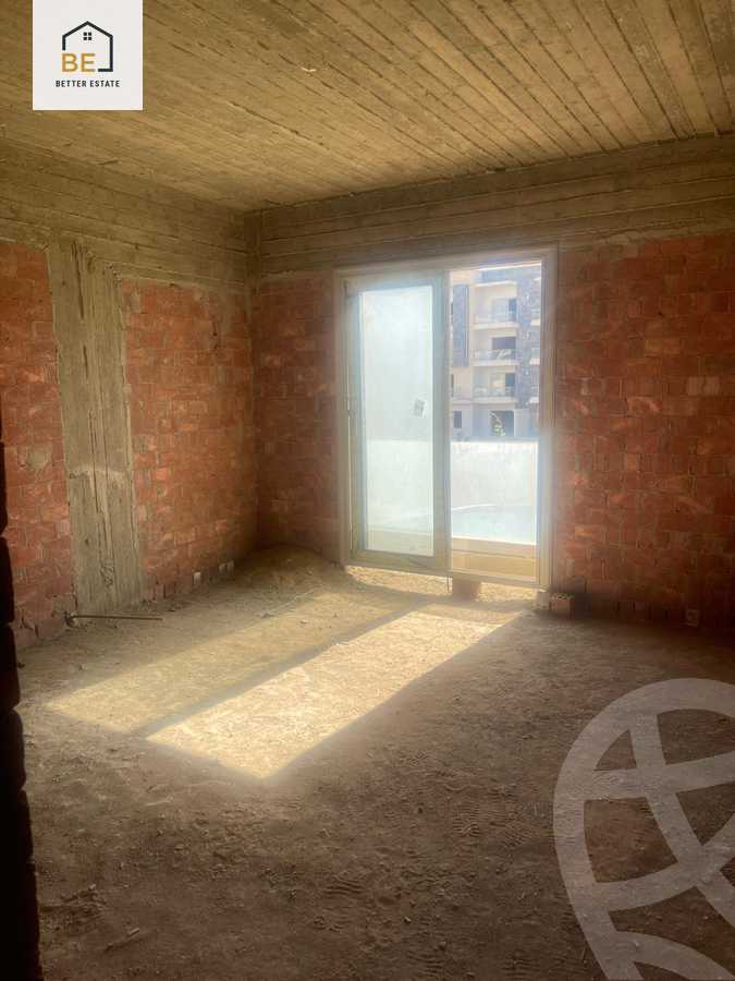 https://aqarmap.com.eg/ar/listing/6262110-for-rent-cairo-new-cairo-compounds-moon-valley
