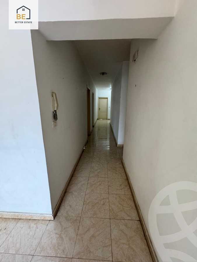 https://aqarmap.com.eg/ar/listing/6277326-for-sale-cairo-new-cairo-lrhb-city-phase-4-mostafa-el-nahaas-st