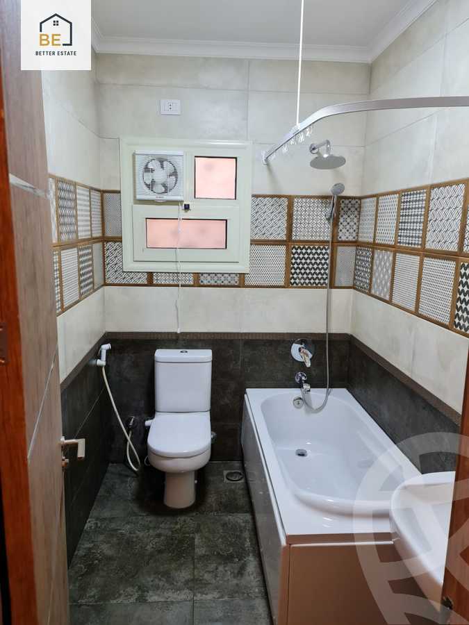 https://aqarmap.com.eg/en/listing/6289117-for-rent-cairo-new-cairo-lrhb-city-phase-1-ahmed-rami-st