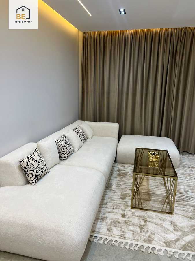 https://aqarmap.com.eg/en/listing/6304161-for-rent-cairo-new-cairo-compounds-hyde-park-centre-ville-hyde-park