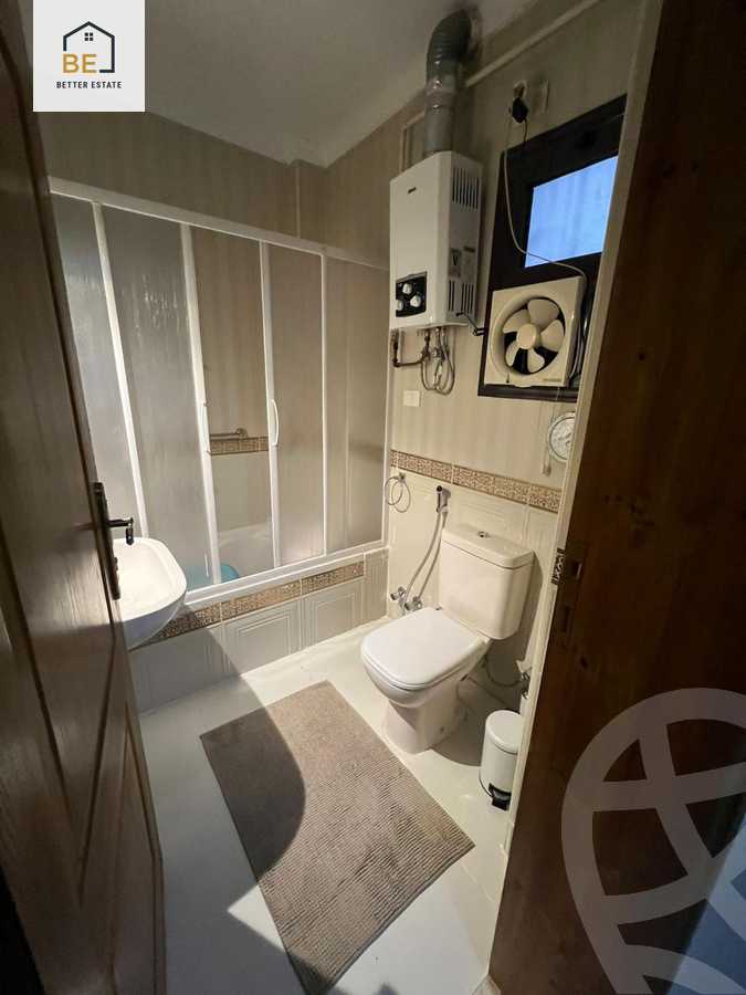 https://aqarmap.com.eg/en/listing/6350601-for-rent-cairo-new-cairo-lrhb-city-phase-8