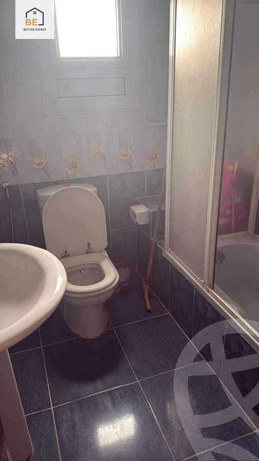 https://aqarmap.com.eg/en/listing/6354300-for-sale-cairo-new-cairo-lrhb-city-mtdd-lrhb-doctor-ali-ibrahim-st