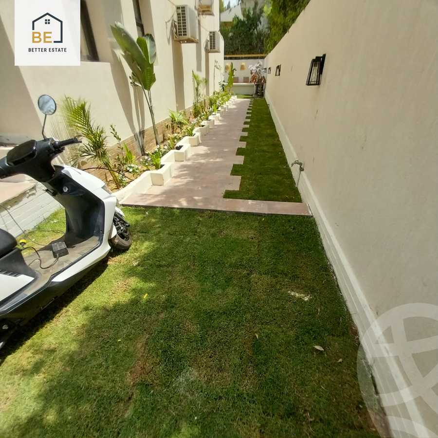 https://aqarmap.com.eg/en/listing/6363137-for-sale-cairo-el-shorouk-compounds-el-hayah-residence