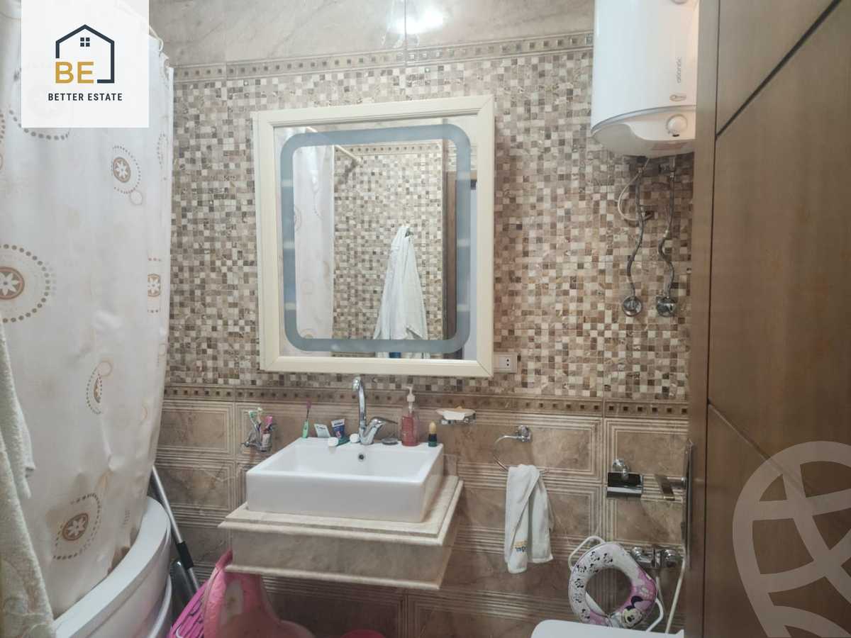 https://aqarmap.com.eg/en/listing/6506749-for-sale-cairo-new-cairo-el-ahyaa-first-neighborhood-street-1