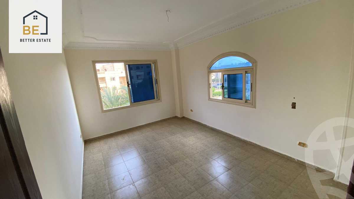 https://aqarmap.com.eg/ar/listing/6516397-for-rent-cairo-new-cairo-first-settlement-mhwr-mstfy-kml