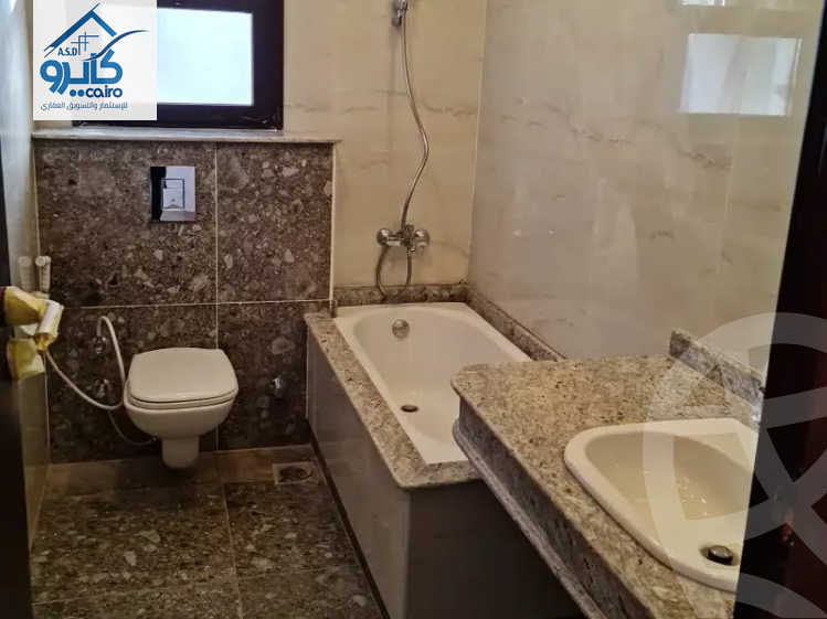 https://aqarmap.com.eg/ar/listing/3700985-for-rent-cairo-el-sheikh-zayed-city-compounds-kmbwnd-wyst-twn-swdyk